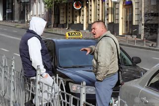 Zpráva o „zákazu blinkrů" rozzuřila Čechy (2026): „Klidně na ně pošlu policii," vře v diskuzích